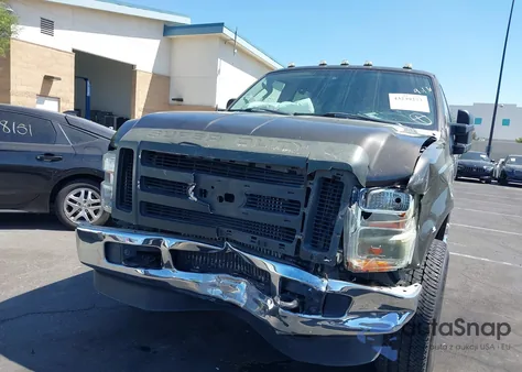 2008 Ford F-350 Fx4/Harley-Davidson/King Ranch/Lariat/Xl/Xlt z USA, uszkodzony, nr VIN 1FTSW31R58EC42366